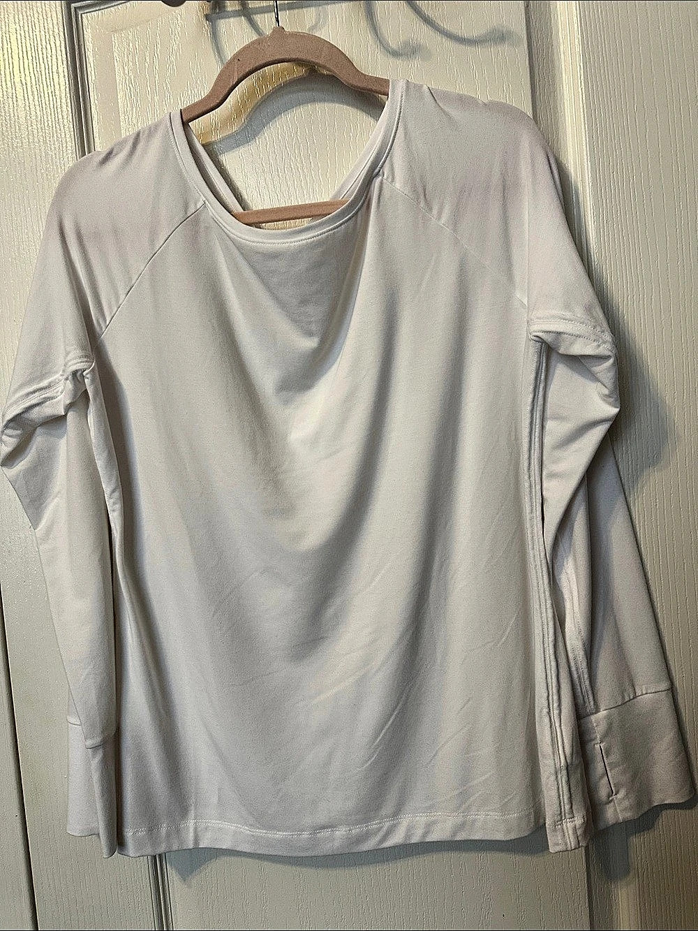 GapFit Breathable Moisture Wicking Women’s Long Sleeve T-Shirt White Large